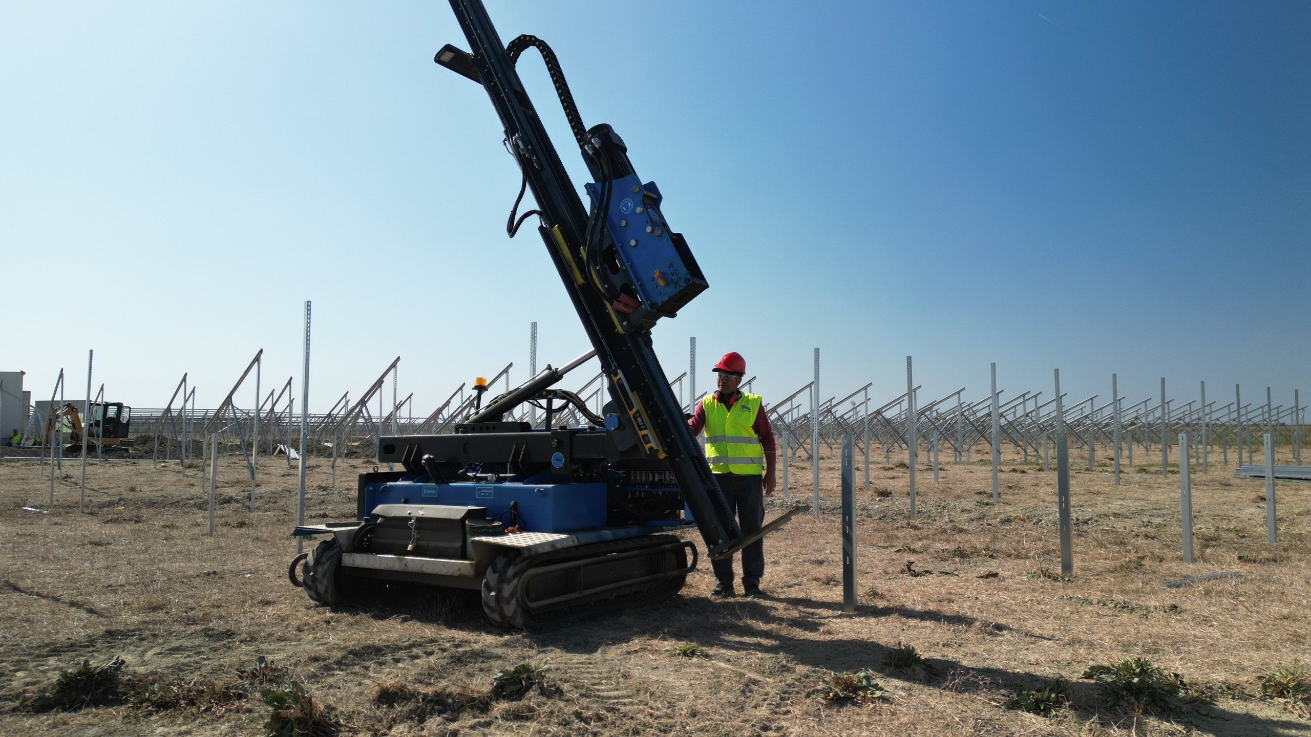 Solar Pile Drivers - Italy